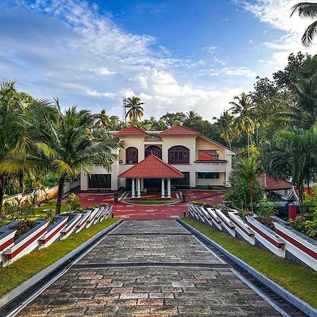 Parvathy Serenity In Varkala Attingal Exterior photo