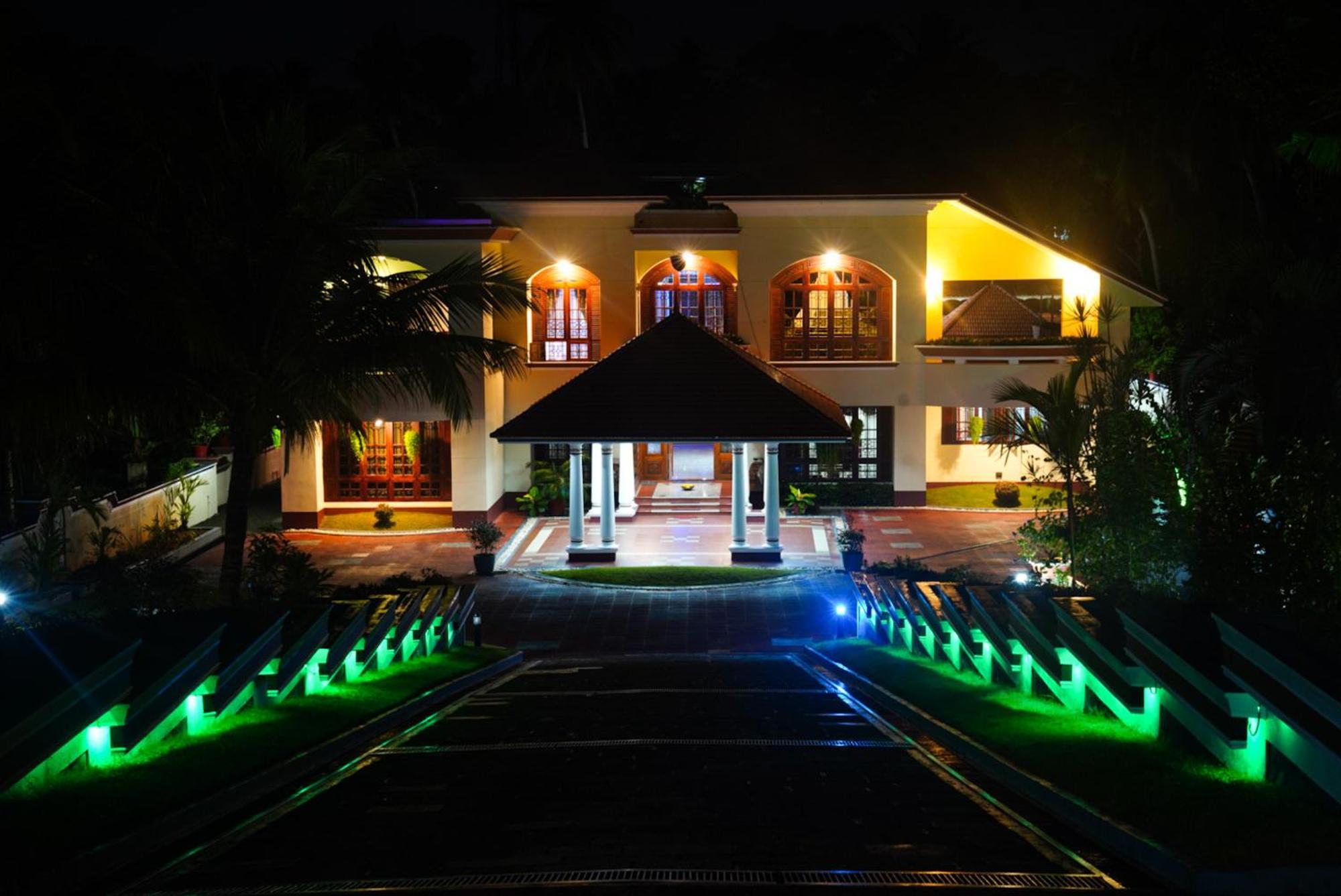 Parvathy Serenity In Varkala Attingal Exterior photo